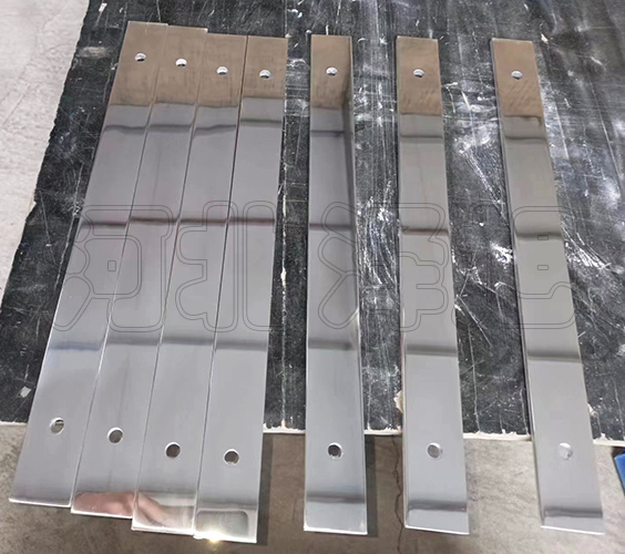 Aluminium target plate
