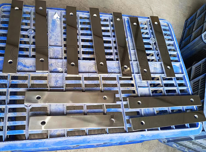 Aluminium target plate